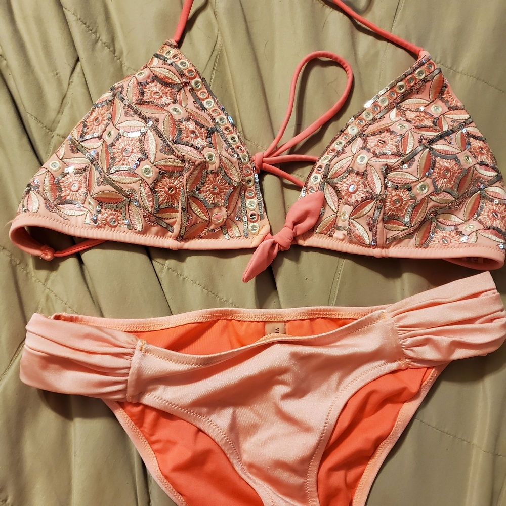 Victorias Secret Bikini Top L Bottom S